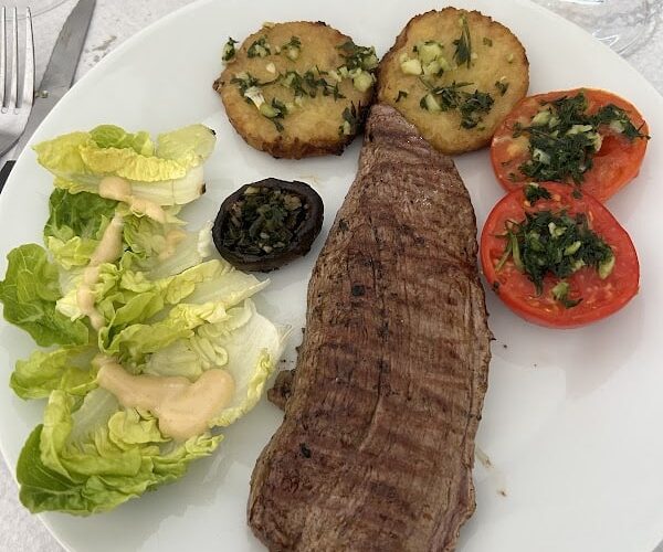 Restaurant Chez Mimi à Réaux sur Trèfle, France