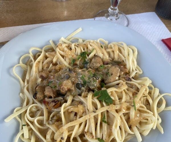 Restaurant Club House Martigues – Les flots bleus à Martigues, France