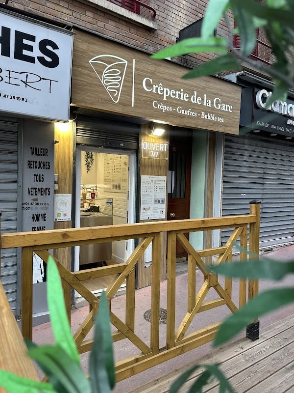 Restaurant Creperie de la Gare à Clamart, France