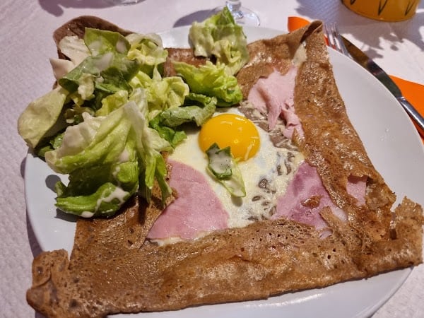 Restaurant Crêperie du Couesnon à Pontorson, France