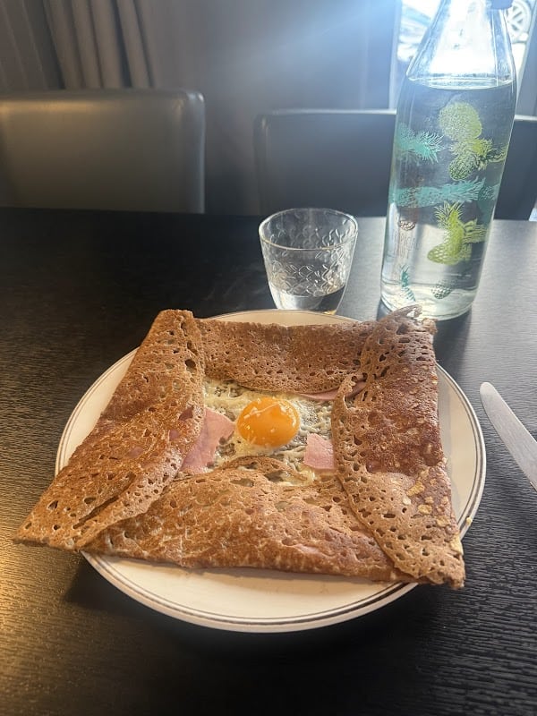 Restaurant Crêperie Le Râtelier à Coutances, France
