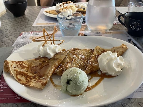 Restaurant Crêperie Rozell à Jonzac à Jonzac, France