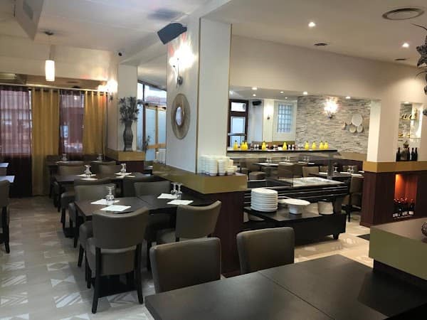 Restaurant Dawat à Le Blanc-Mesnil, France