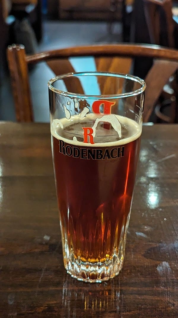 Restaurant De Nachtuil à Louvain, Belgique