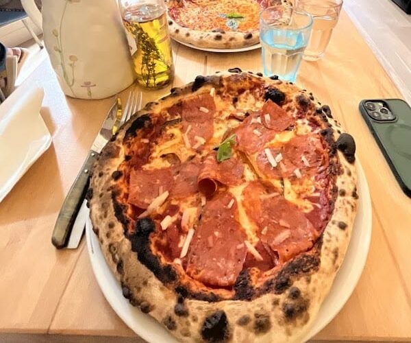 Restaurant DODICI Pizzeria à Rodez, France