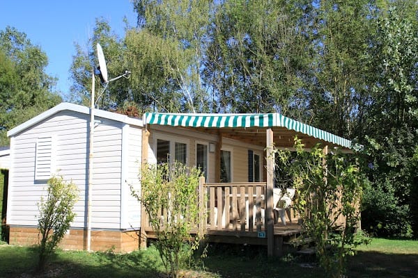 Restaurant Domaine de la Noue des Rois OUVERT TOUTE L’ANNEE à Saint-Hilaire-sous-Romilly, France