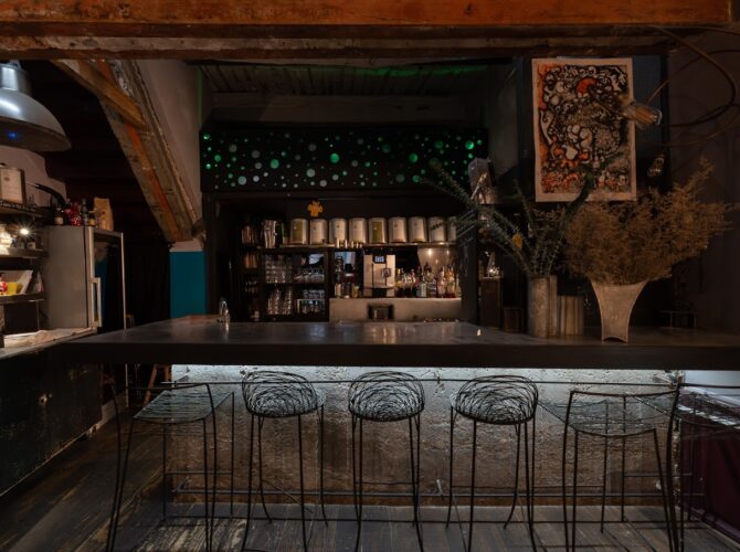 Restaurant Drôle d’Endroit à Aix-en-Provence, France