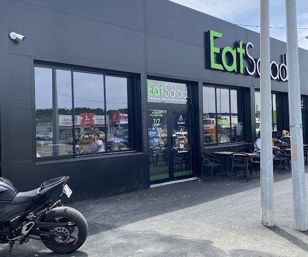 Restaurant Eat Salad à Les Pennes-Mirabeau, France