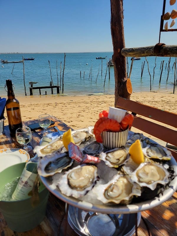 Restaurant Emile et une huître à Lège-Cap-Ferret, France