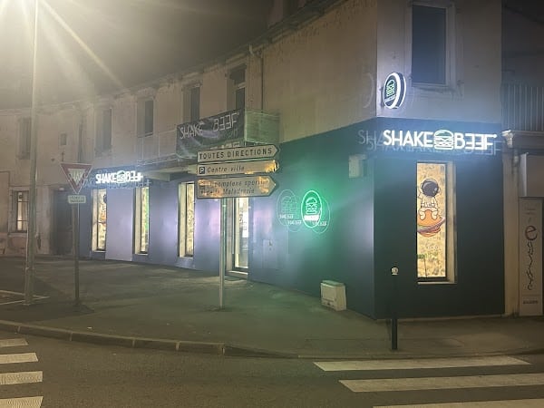 Restaurant 🍔SHAKE BEEF – MILLAU🍔 à Millau, France