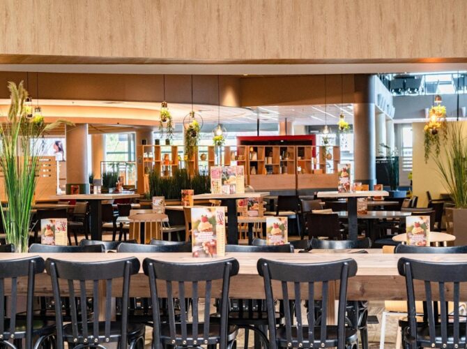 Restaurant FLUNCH STRASBOURG ILLKIRCH à Illkirch-Graffenstaden, France