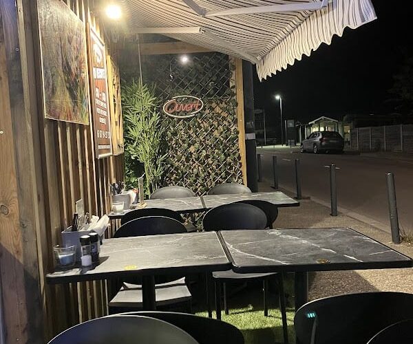 FOOD & BEER – BAR & RESTAURANT à Lège-Cap-Ferret, France