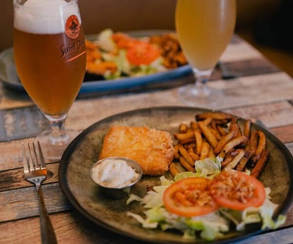 FOOD & BEER – BAR & RESTAURANT à Lège-Cap-Ferret, France