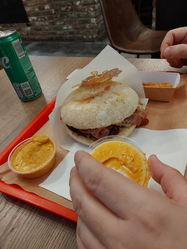 Restaurant Friterie De La Gare à Morlanwelz, Belgique