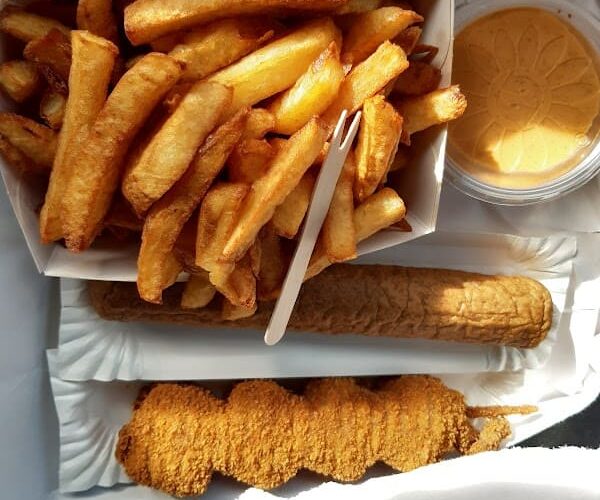 Restaurant Friterie de la place à Virton, Belgique