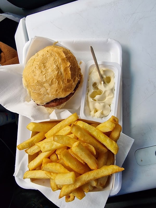 Restaurant Friterie les Routiers à Tintigny, Belgique