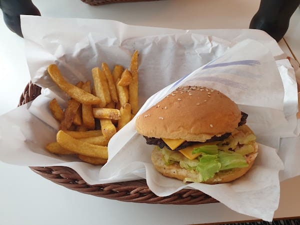 Restaurant Fry Burger Gourmet à Bulle, Suisse