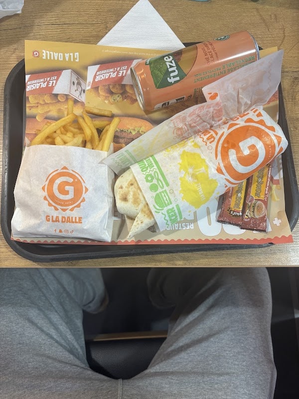 Restaurant G La Dalle à Clamart, France