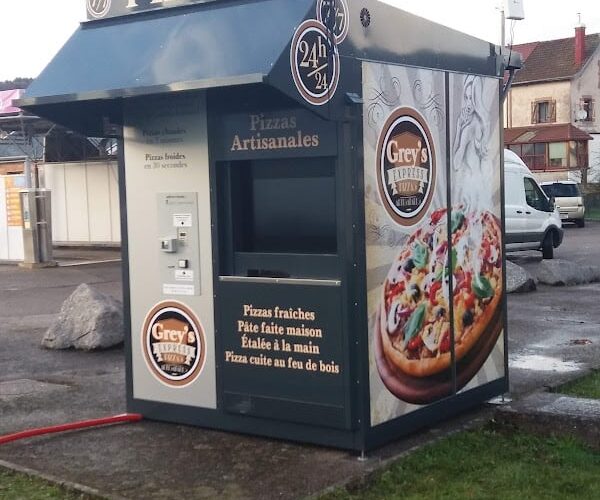 Restaurant Grey’s Pizza artisanale 3 minutes Distributeur automatique à Saint-Nabord, France