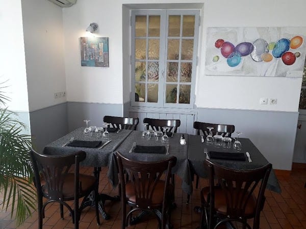 Hotel Bar Restaurant D’Hourtin à Hourtin, France