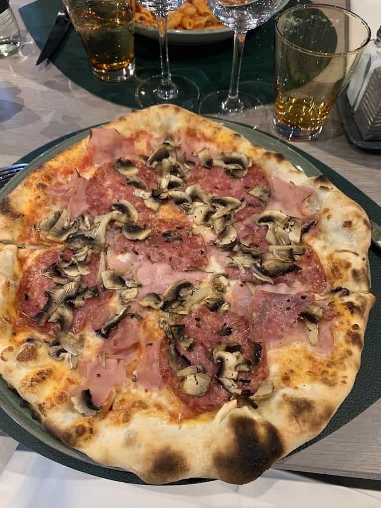 Restaurant Hôtel Casa 49 à Remich, Luxembourg