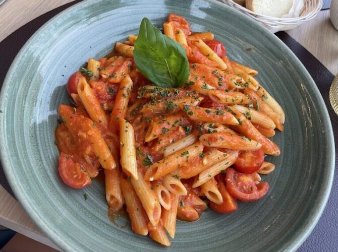 Restaurant Hôtel Casa 49 à Remich, Luxembourg