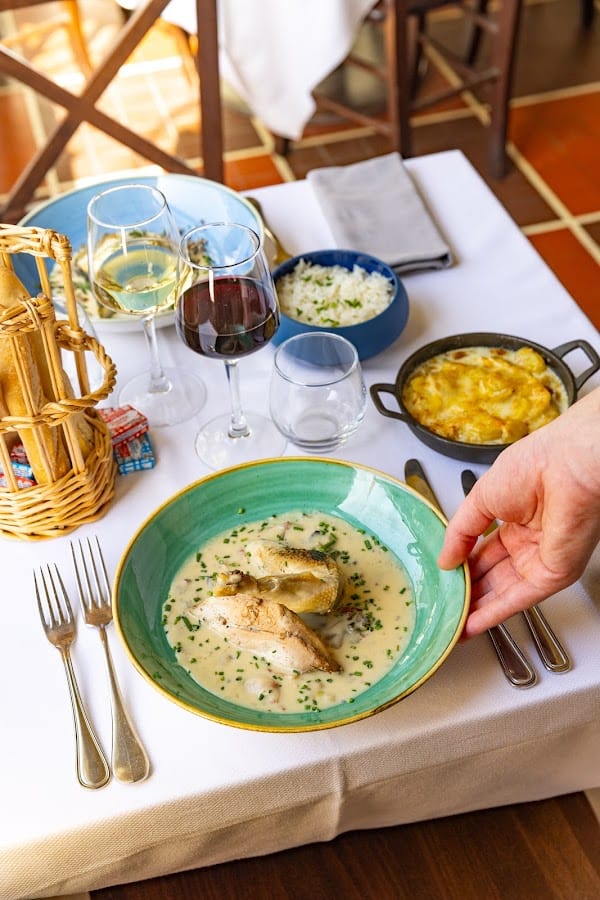 Restaurant Hotel La Mère Poulard à Le Mont-Saint-Michel, France