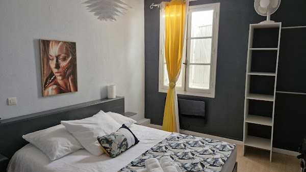 Restaurant Hôtel Les Thermes à Jonzac, France