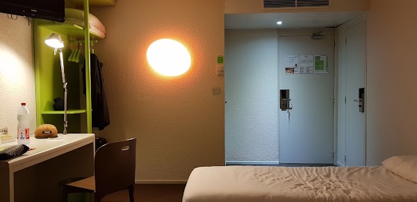 Hôtel Restaurant Campanile Bobigny à Bobigny, France