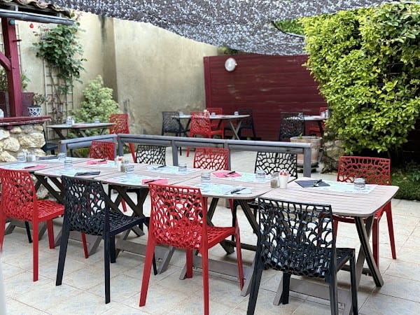 Hôtel restaurant de l’union à Mirambeau, France