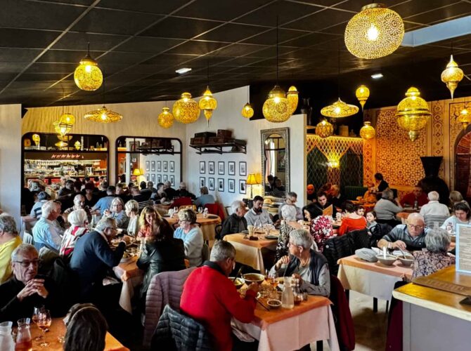 Oriental Xpress Restaurant de Couscous à Saint-Gilles-Croix-de-Vie, France