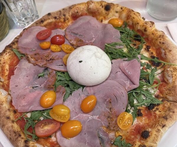 Restaurant Italian Cantine à Bobigny, France