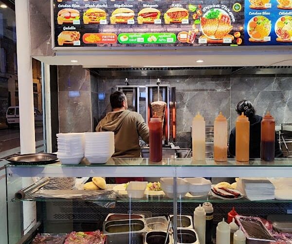 Restaurant IZGARA KEBAB ROMILLY à Romilly-sur-Seine, France