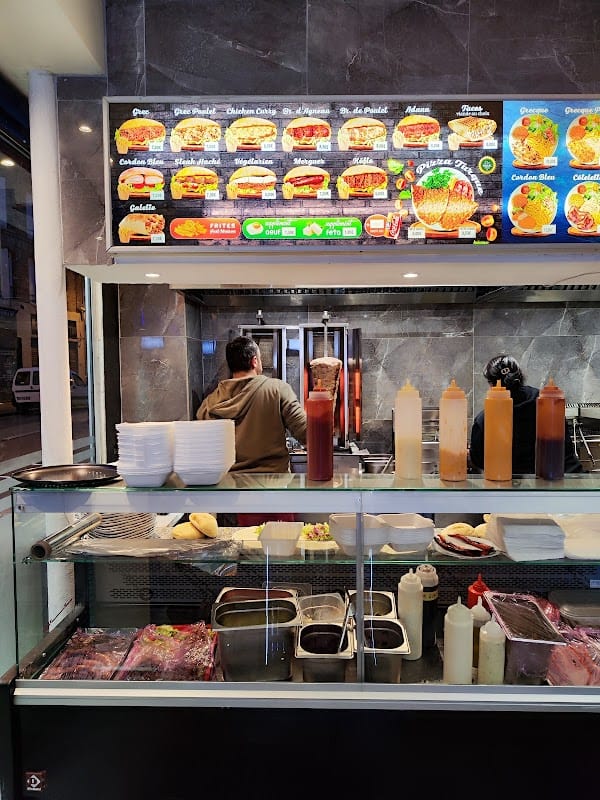 Restaurant IZGARA KEBAB ROMILLY à Romilly-sur-Seine, France