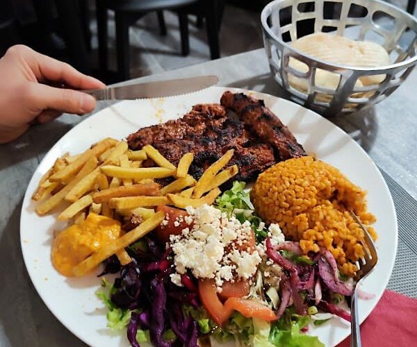 Restaurant IZGARA KEBAB ROMILLY à Romilly-sur-Seine, France