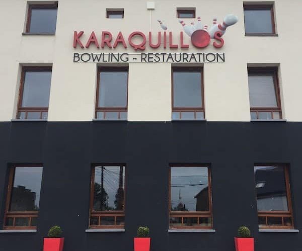 Karaquillos restaurant et bowling à Étalle, Belgique