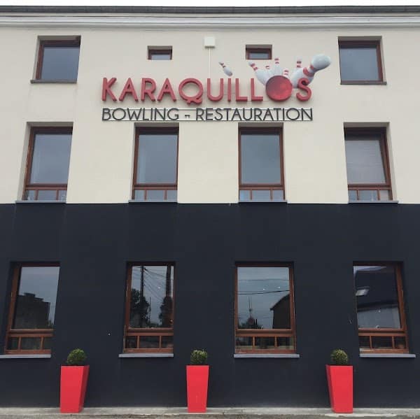 Karaquillos restaurant et bowling à Étalle, Belgique