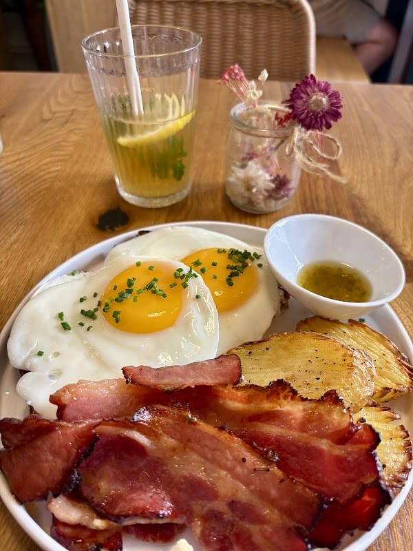 Restaurant KAVA AIX à Aix-en-Provence, France