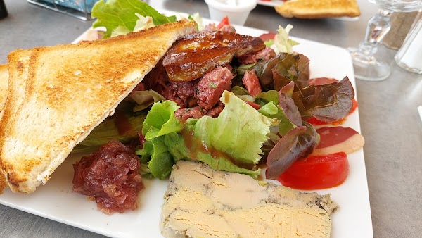 Restaurant Ker Nouna à Cherrueix, France