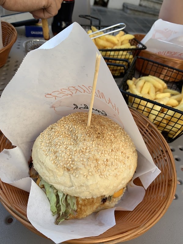 Restaurant Kev’Burger à Virton, Belgique