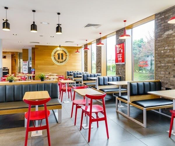 Restaurant KFC Metz Semecourt à Semécourt, France