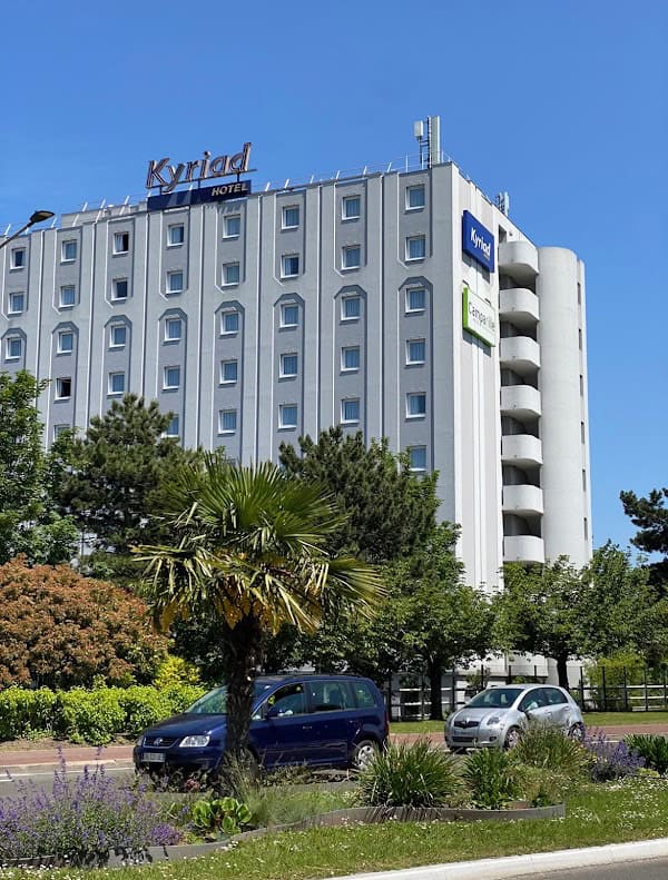 Restaurant Kyriad Le Blanc Mesnil à Le Blanc-Mesnil, France