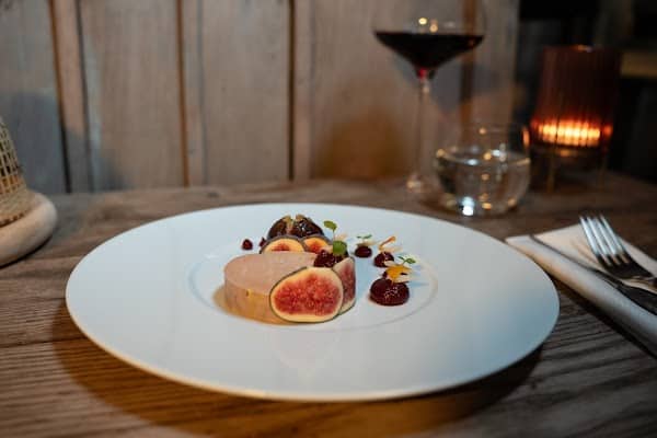 Restaurant L’ abbaye à Tonnerre, France
