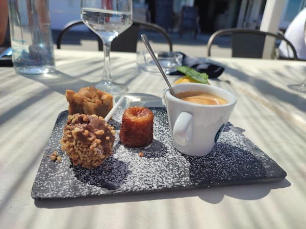 L’ atelier restaurant à Istres, France