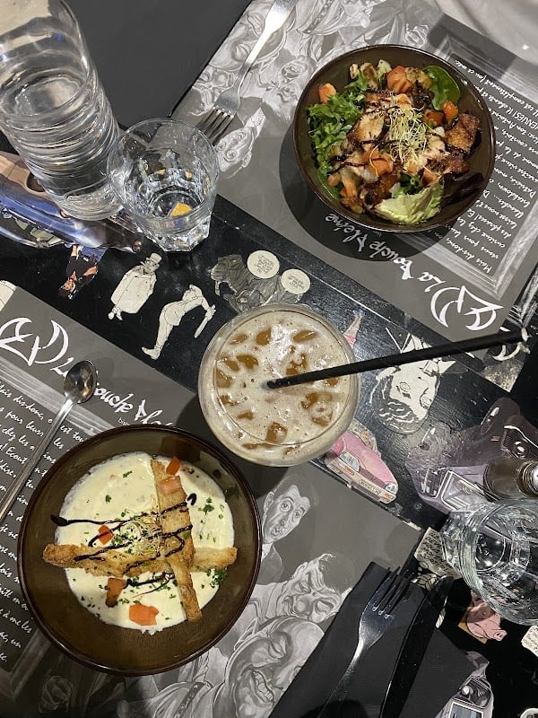 Restaurant La Bouche Pleine à Saint-Étienne, France