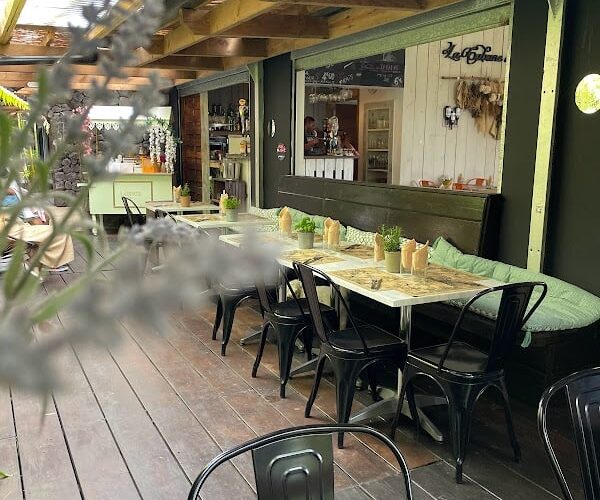 Restaurant La Cabane Aux épices à Saint-Benoît, La Réunion