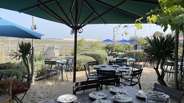 Restaurant La Cabane d’Hortense – Les Youkas à Lège-Cap-Ferret, France