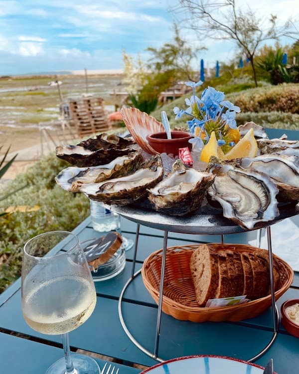 Restaurant La Cabane d’Hortense – Les Youkas à Lège-Cap-Ferret, France