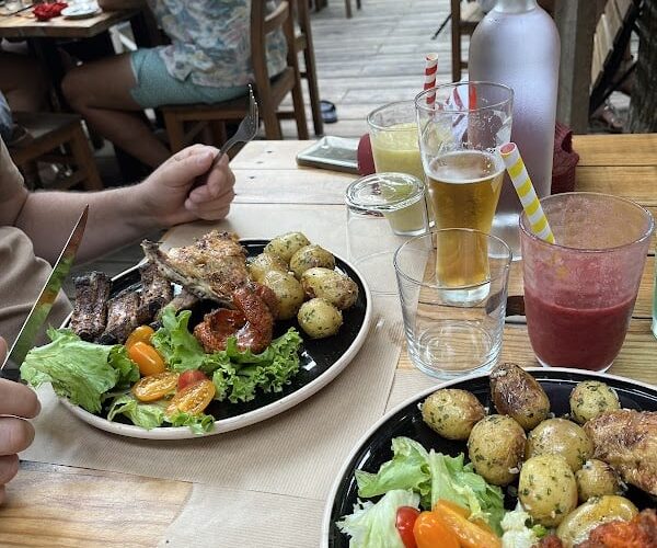 Restaurant La Cabane Pollo à Lège-Cap-Ferret, France