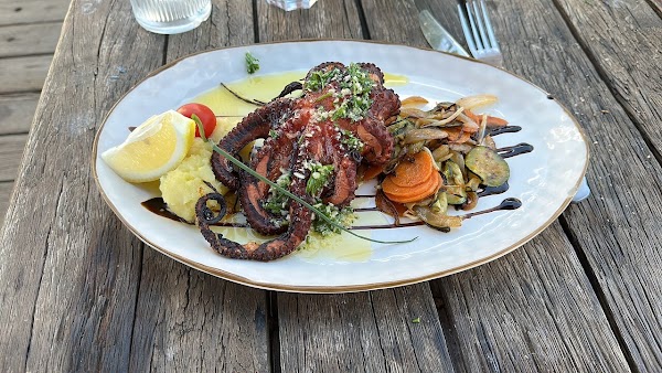 Restaurant La cachette de mamé à Le Grau-du-Roi, France